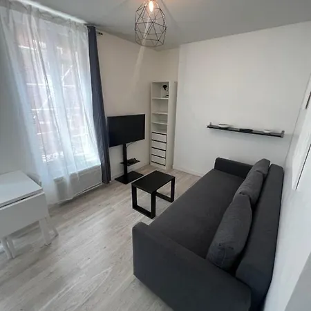 Location Near The Sacre-coeur * Paris